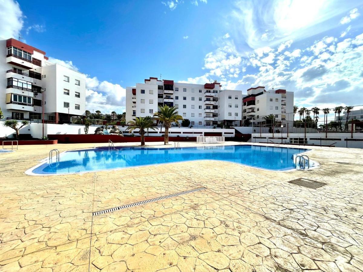 Apartamento Urb. Palmeras Del Sur Con Piscina Costa Adeje  Exterior photo